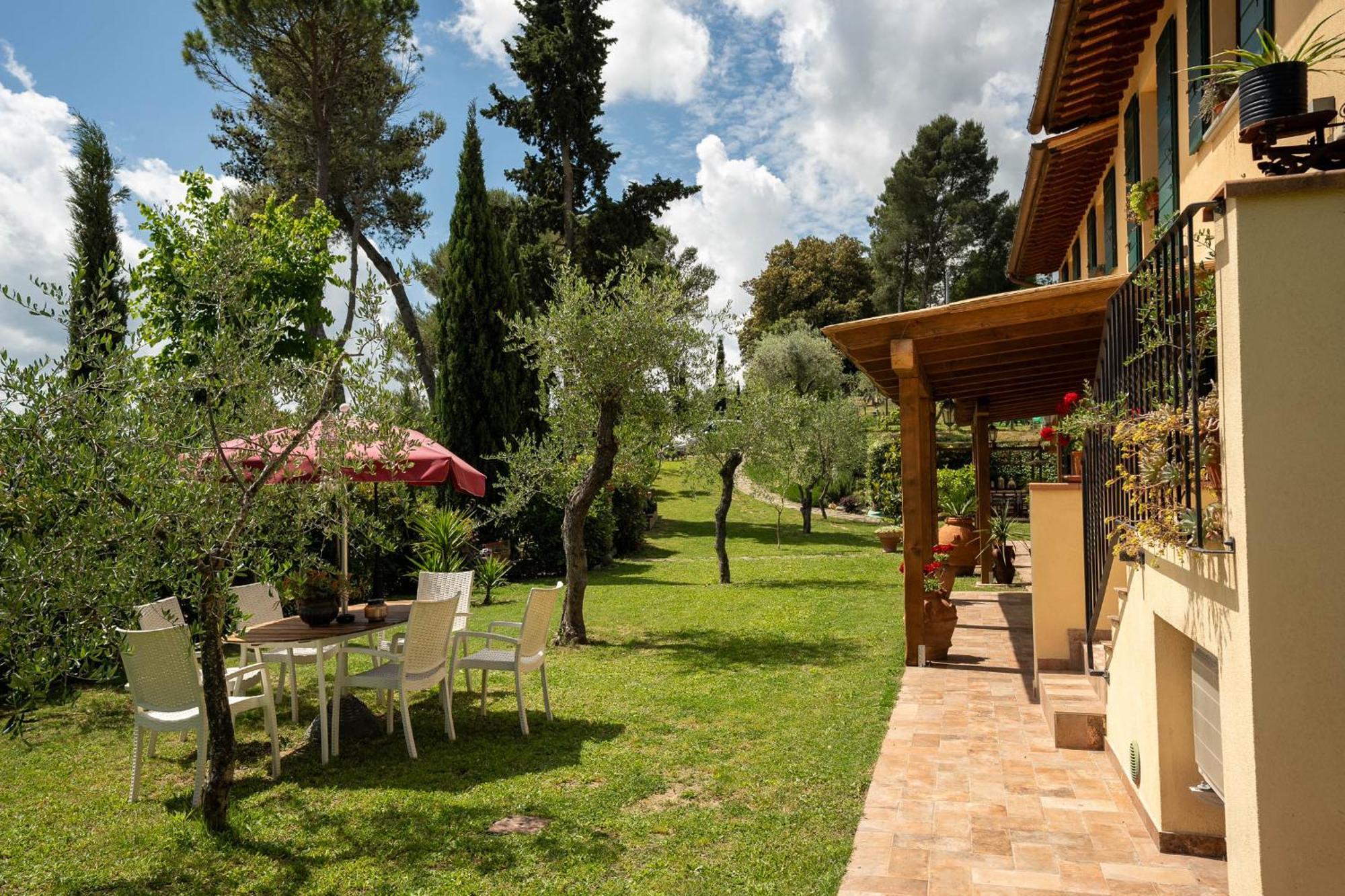 Holiday House Cuordinatura Montopoli in Val dʼArno Exterior foto